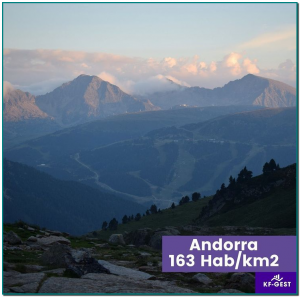 La población en Andorra se concentra en los valles. Dejando más de un 70% de espacio natural virgen para el disfrute de todos residentes y no residentes